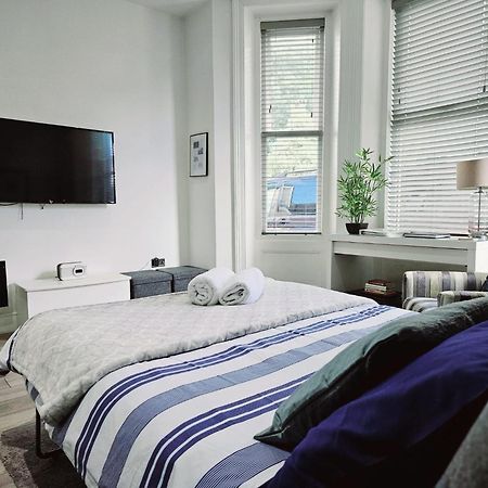 Stylish converted Victorian apartment Bournemouth Exterior foto